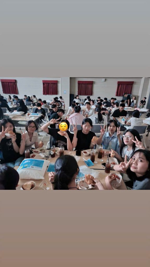 Summer Camp of Vien Dong College Students with Friends in Korea